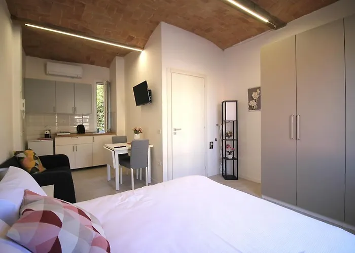 Coral Modern Design & Free Parking * Modena